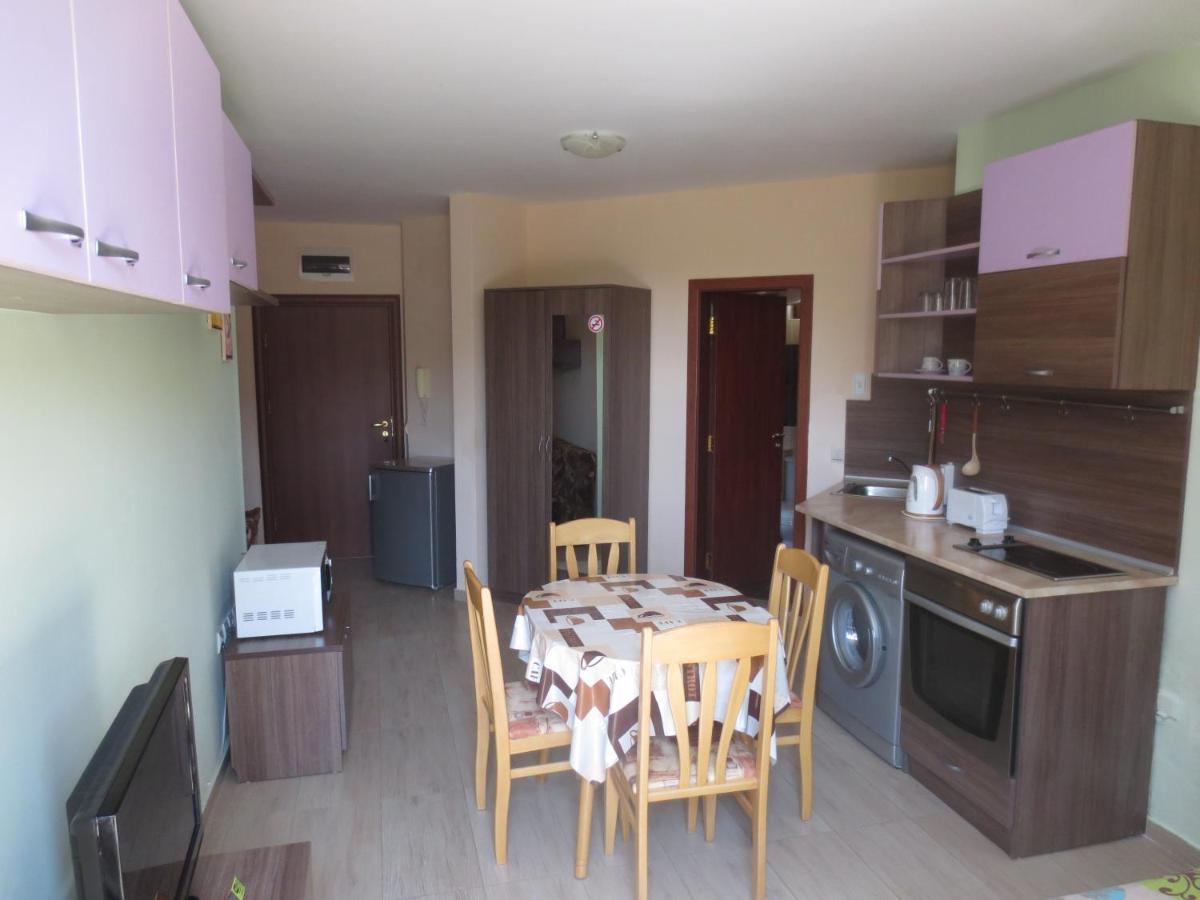 Fantasy Apartments Saint Constantine And Helena Resort St Constantin et Helena Extérieur photo