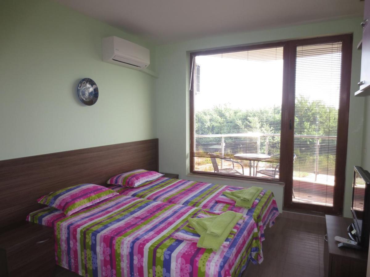 Fantasy Apartments Saint Constantine And Helena Resort St Constantin et Helena Extérieur photo
