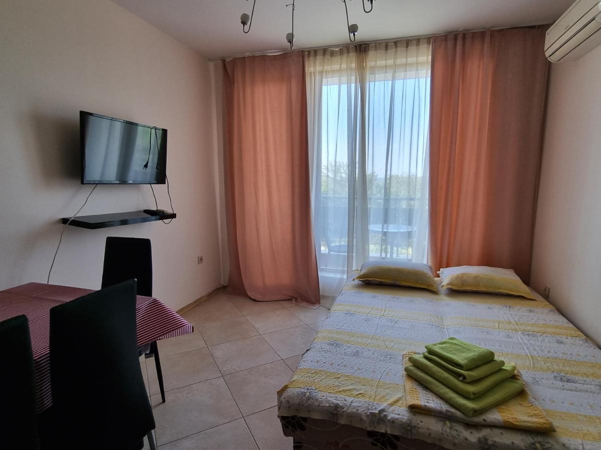 Fantasy Apartments Saint Constantine And Helena Resort St Constantin et Helena Extérieur photo